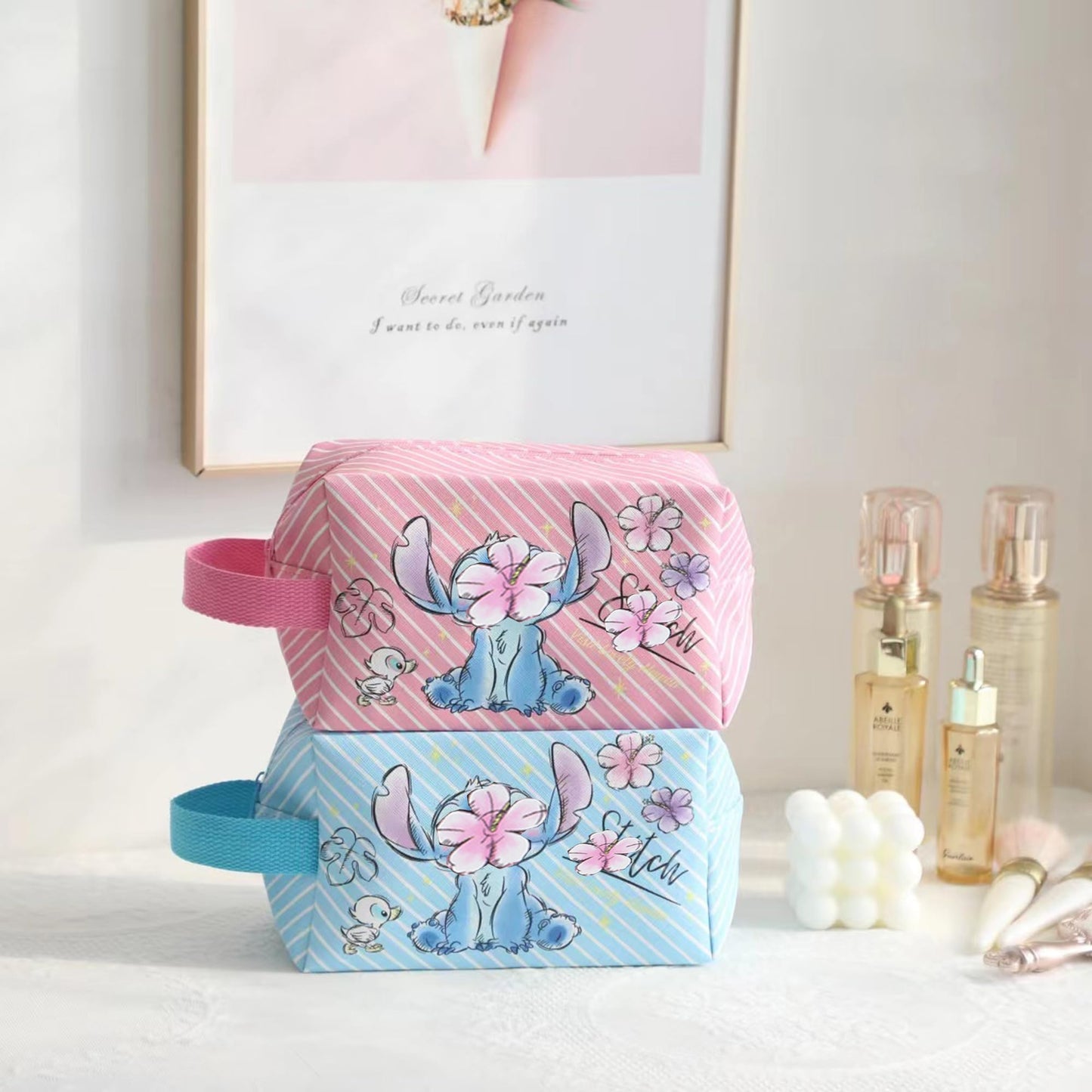 MOBRWUVS Travel Cosmetic Bag, Large Capacity Cartoon Cosmetic Pouch Makeup Bag with Zipper, Travel Toiletry Bag Makeup Accessories Organizer, The Best Gift for Women (Blue and Pink)